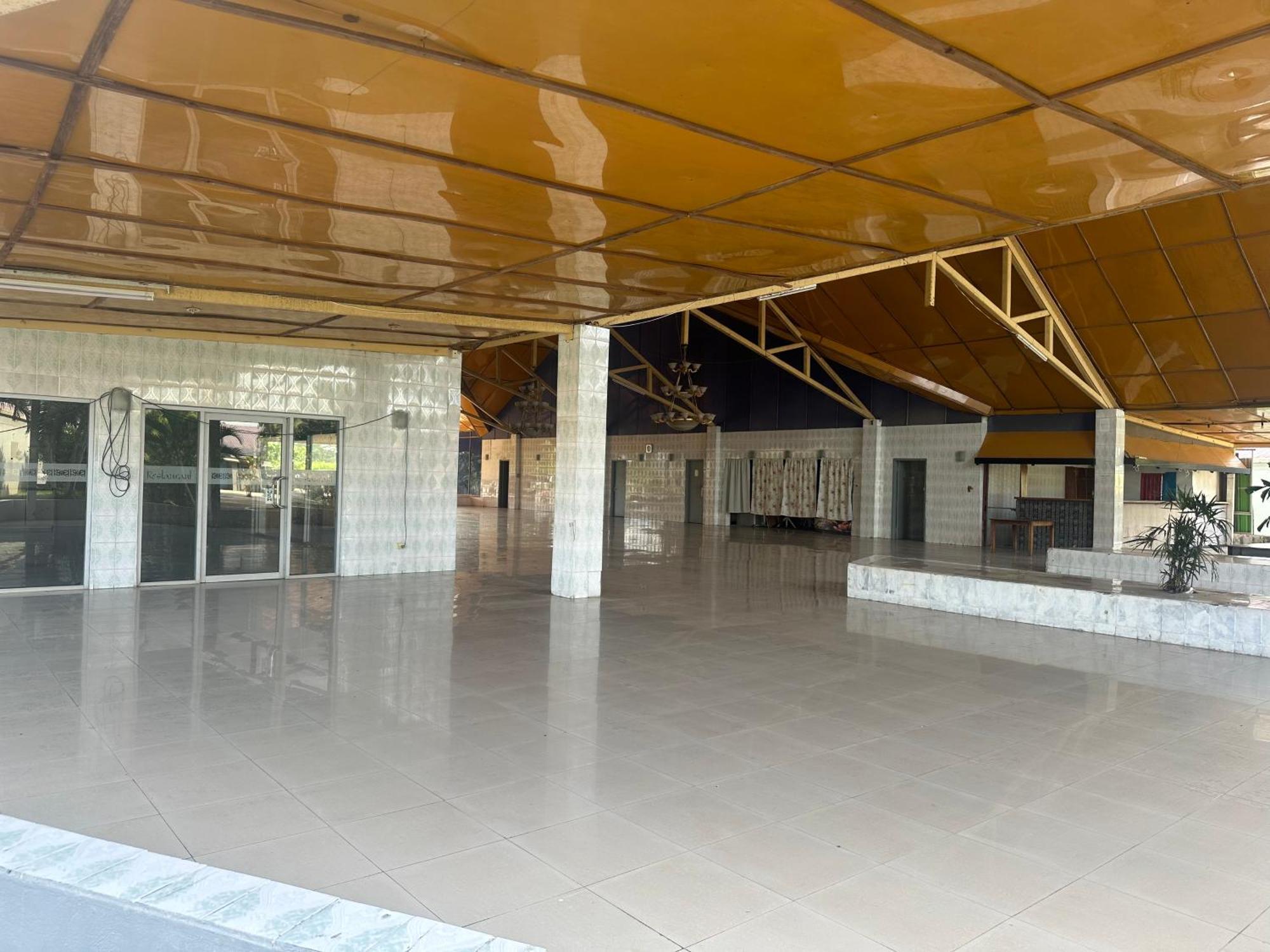 Hotel Funworld Plaza