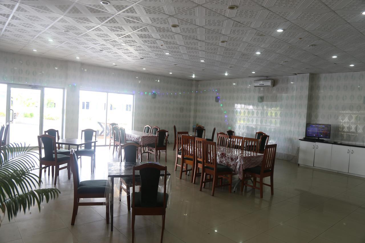 Funworld Plaza Hotel